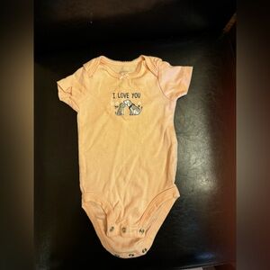 Carter’s onesie 3M